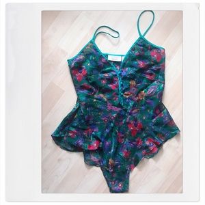 Vintage Victoria’s Secret bodysuit